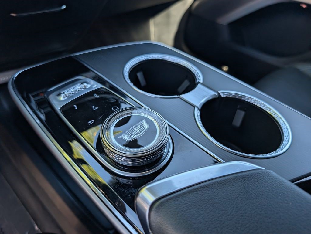Certified 2024 Cadillac Lyriq Sport AWD/4WD image 17