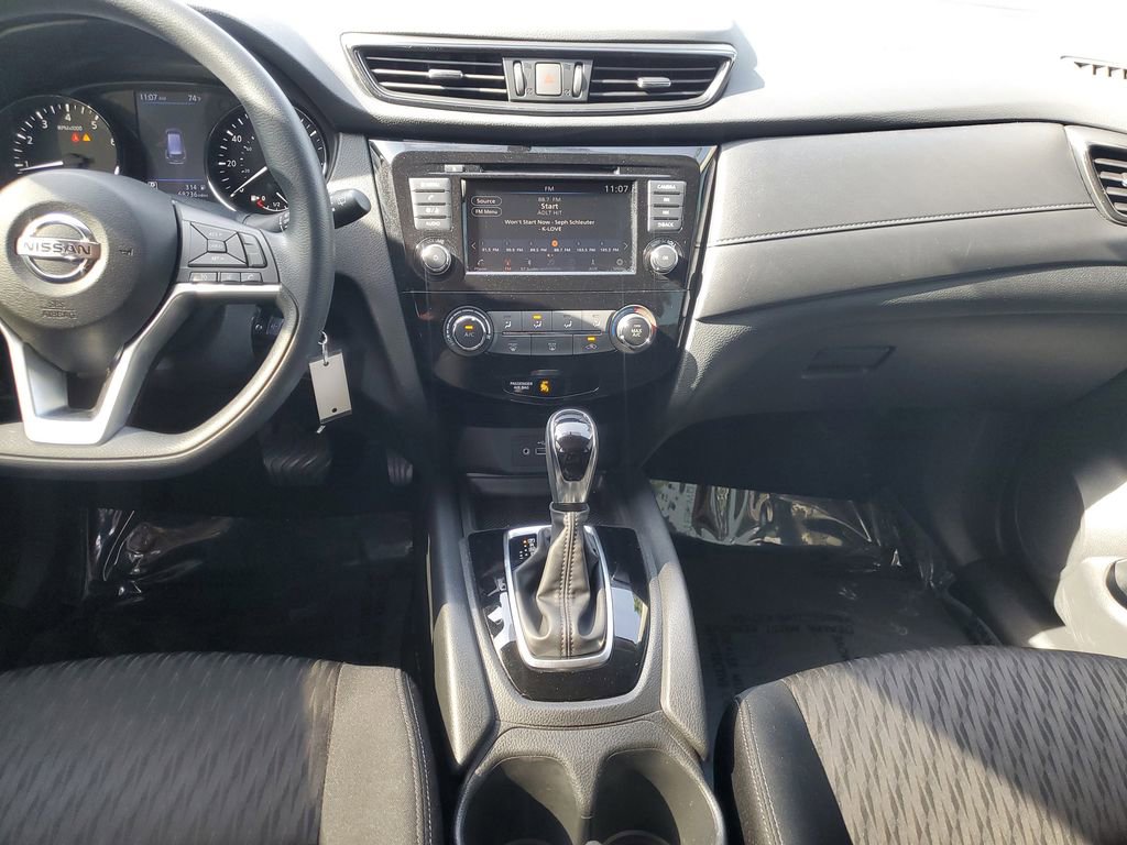 Used 2018 Nissan Rogue S image 20