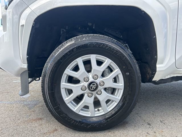 Used 2025 Toyota Tacoma SR w/ SR Upgrade Package image 4