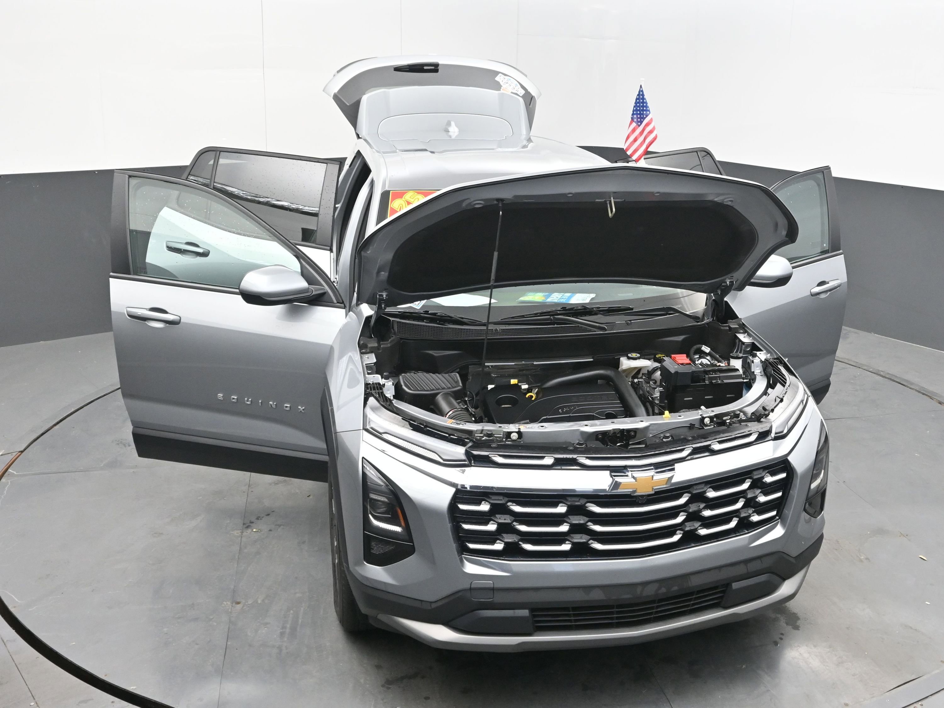 Used 2025 Chevrolet Equinox LT FWD image 41