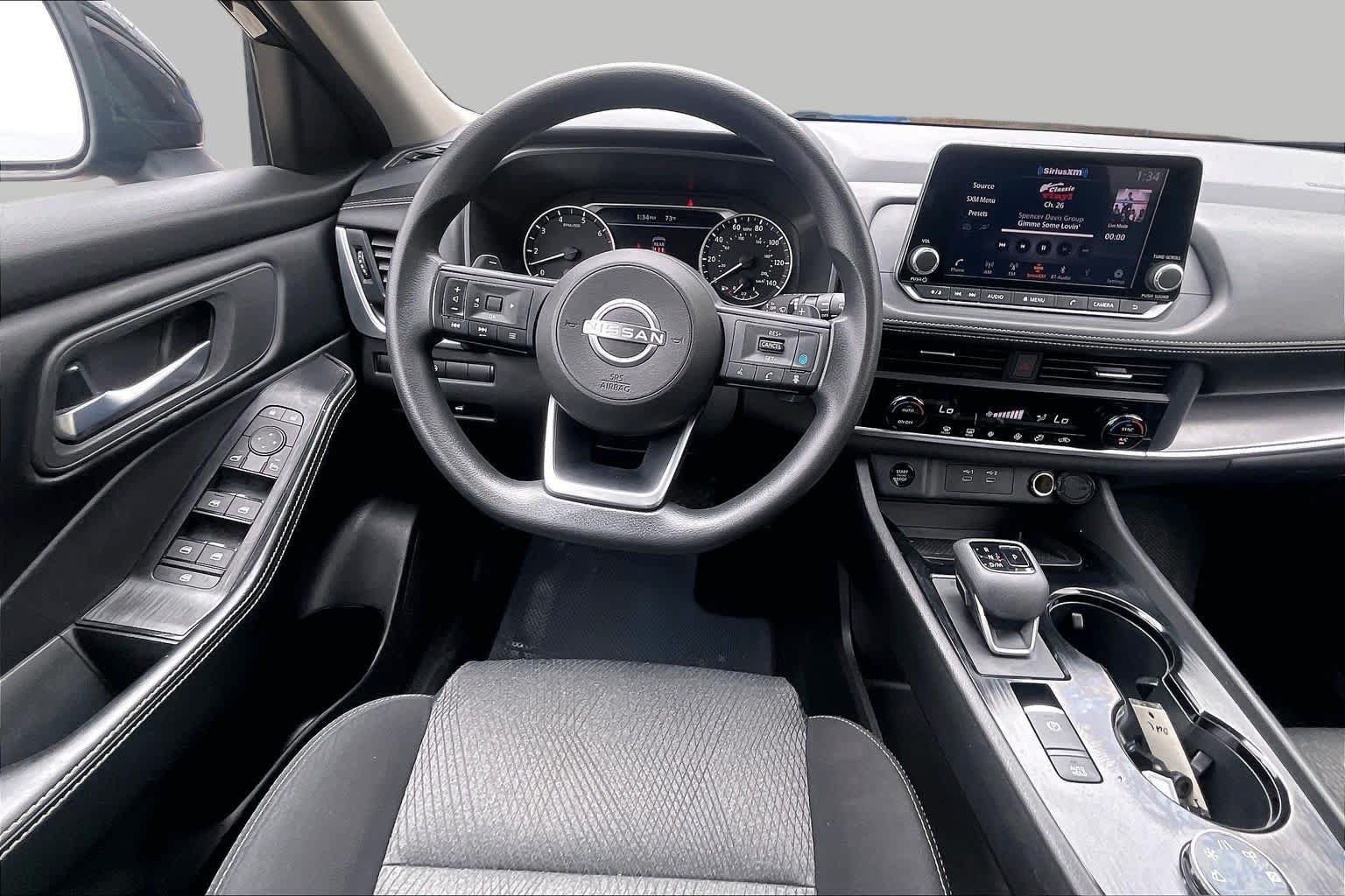 Used 2024 Nissan Rogue SV AWD/4WD image 5