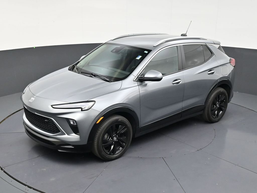 Used 2024 Buick Encore GX Sport Touring FWD image 12