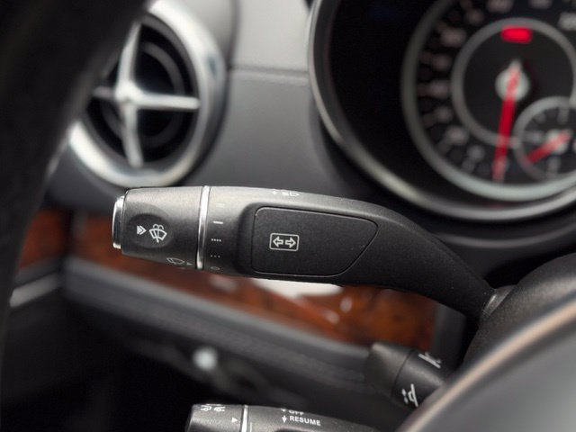 Used 2017 Mercedes-Benz SL 550 image 26