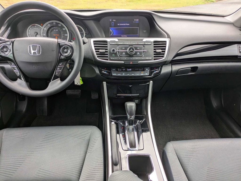 Used 2016 Honda Accord LX image 15