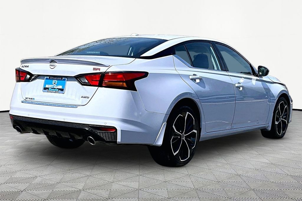 Used 2023 Nissan Altima 2.5 SR image 6
