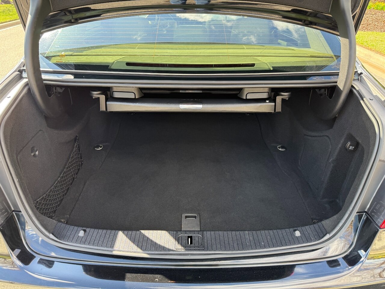 Used 2016 Mercedes-Benz E 350 Sedan image 30