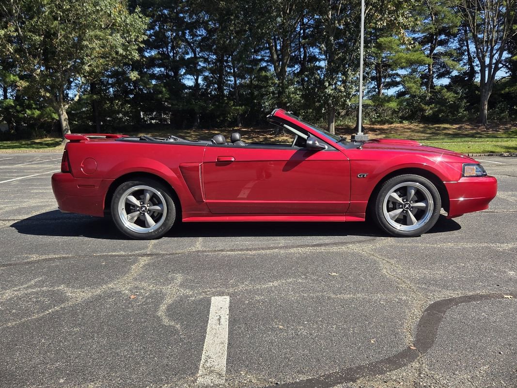 Used 2001 Ford Mustang GT image 16