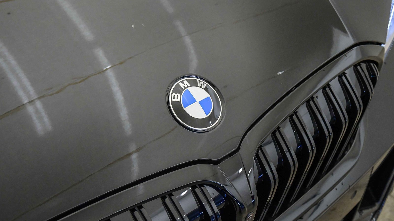 New 2026 BMW 330i Sedan w/ M Sport Package image 8