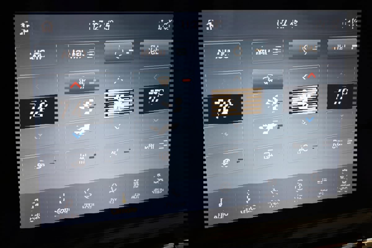 Used 2020 Lincoln Navigator L Black Label w/ Cargo Convenience Package image 58