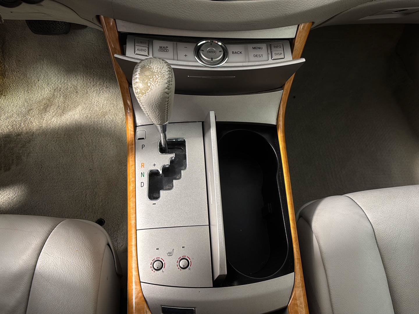 Used 2006 Toyota Avalon XLS FWD image 32