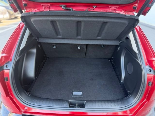 Used 2025 Hyundai Kona Limited FWD image 25