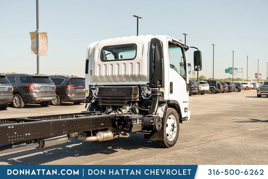 New 2025 Chevrolet Low Cab Forward RWD image 36