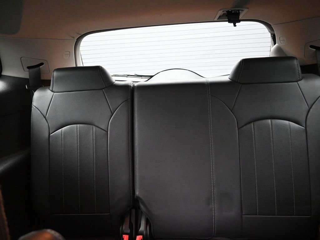 Used 2017 Buick Enclave Premium FWD image 19