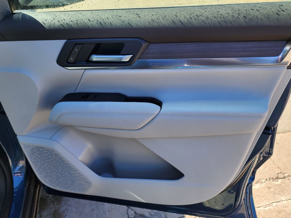 New 2026 GMC Terrain Denali image 38