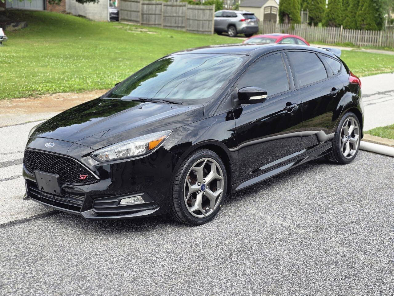 Used 2018 Ford Focus ST FWD image 33