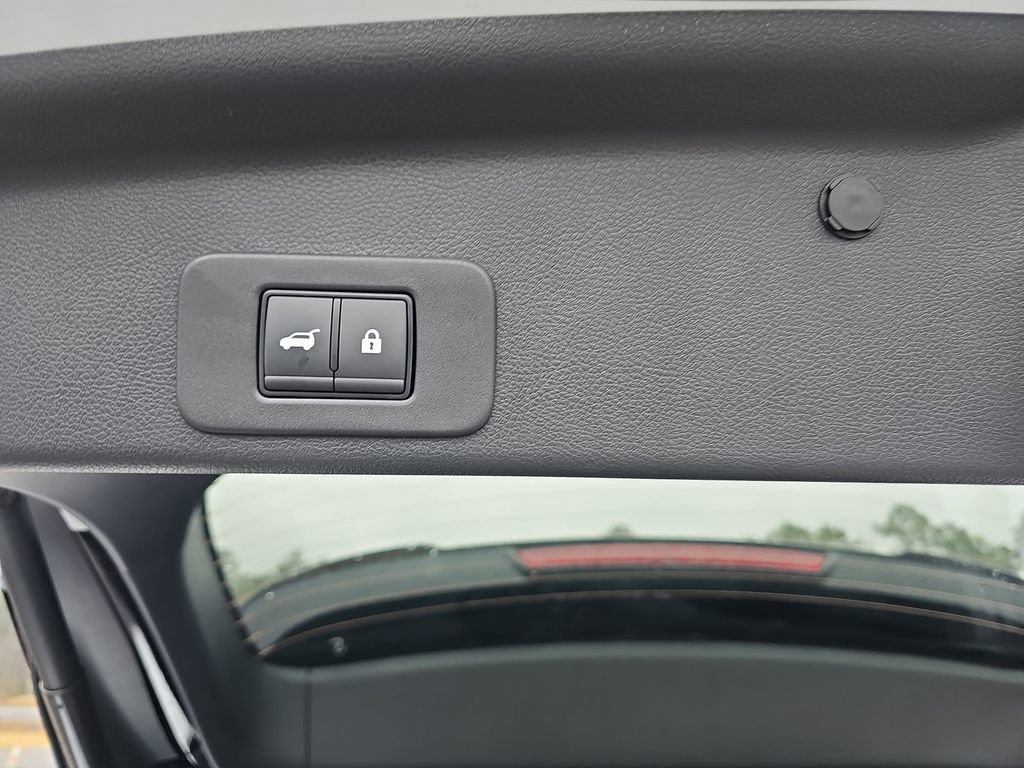 New 2026 Nissan Murano Platinum w/ Cargo Package AWD/4WD image 17