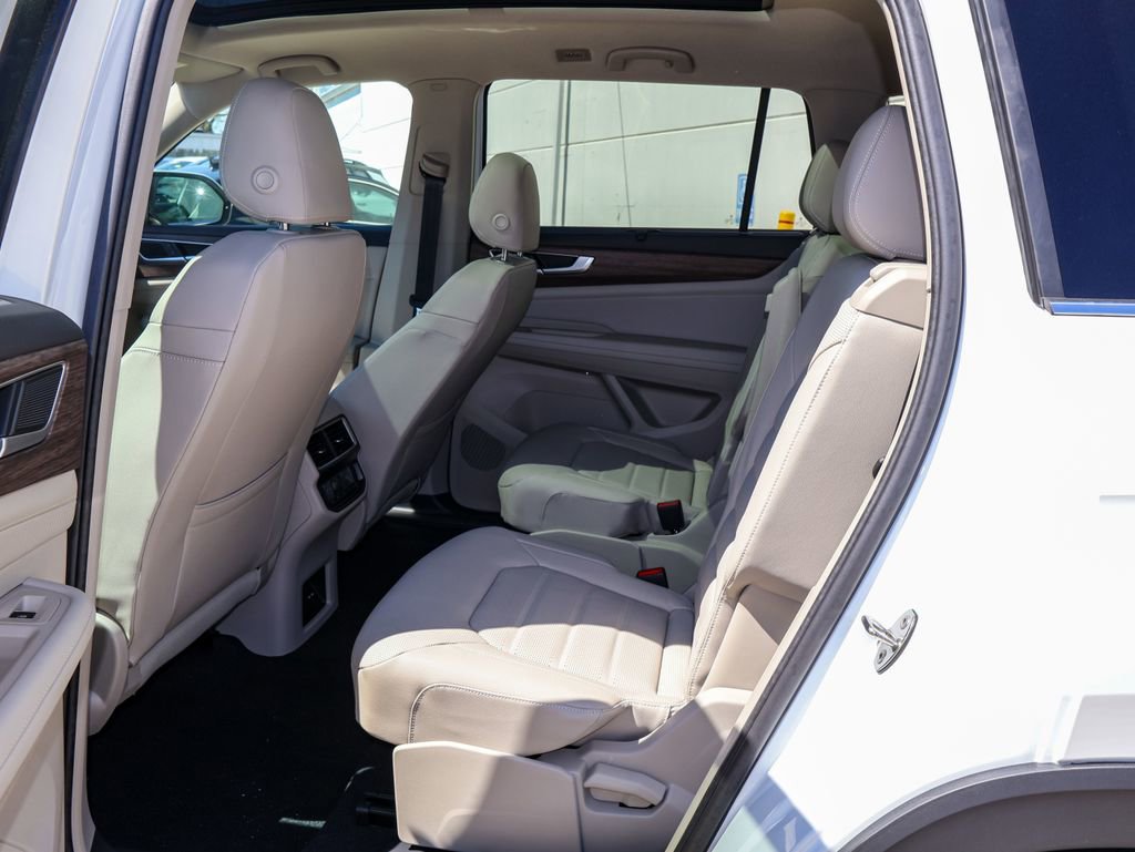 New 2026 Volkswagen Atlas SEL image 16