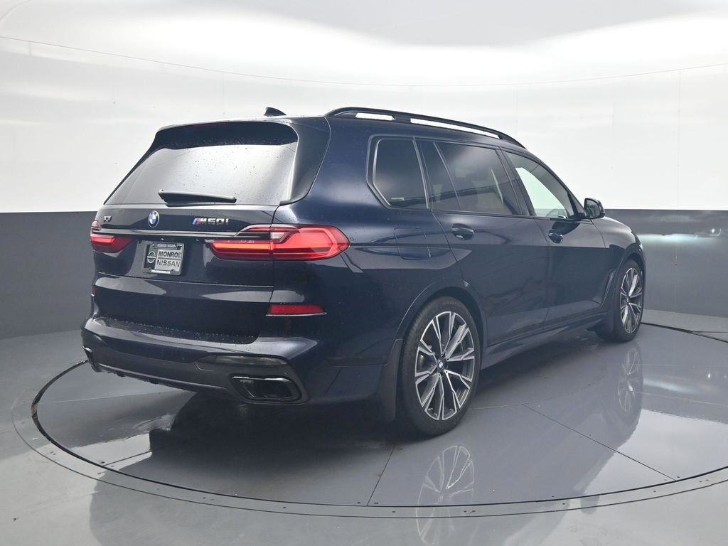 Used 2021 BMW X7 M50i w/ Executive Package image 7
