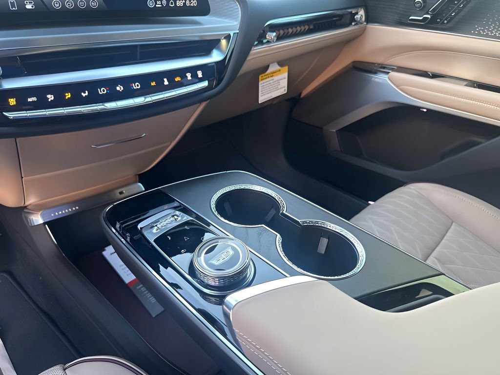 New 2026 Cadillac Lyriq V w/ Exterior Carbon Fiber Package image 37