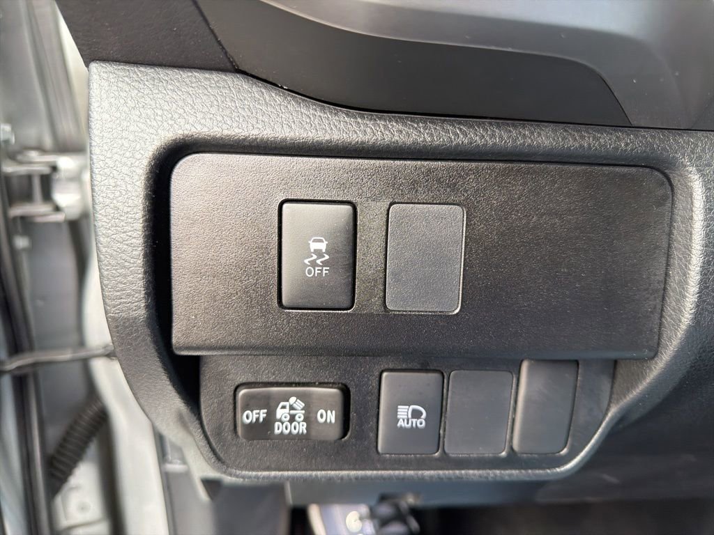 Used 2022 Toyota Tacoma SR5 image 23