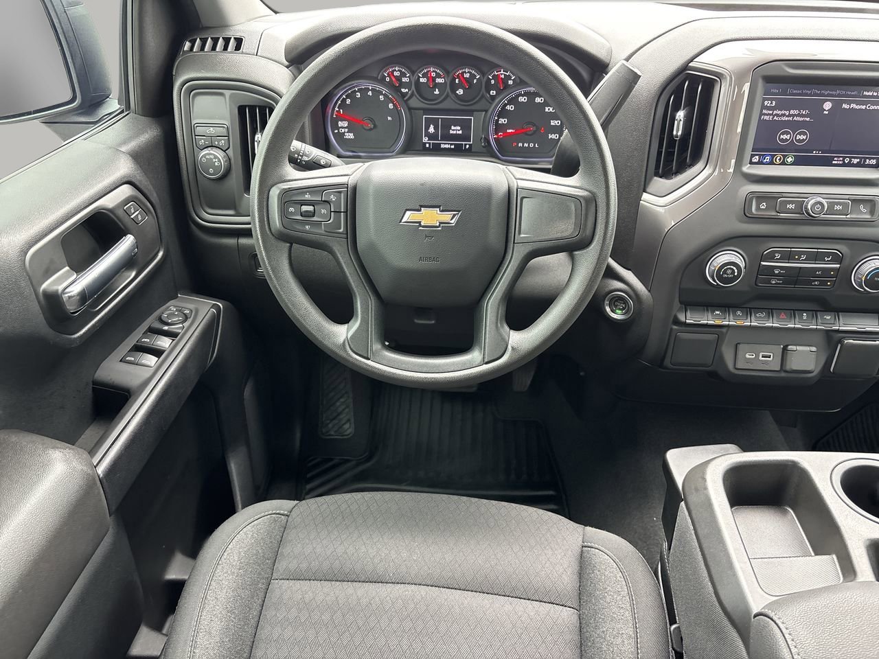 Used 2022 Chevrolet Silverado 1500 Custom image 12