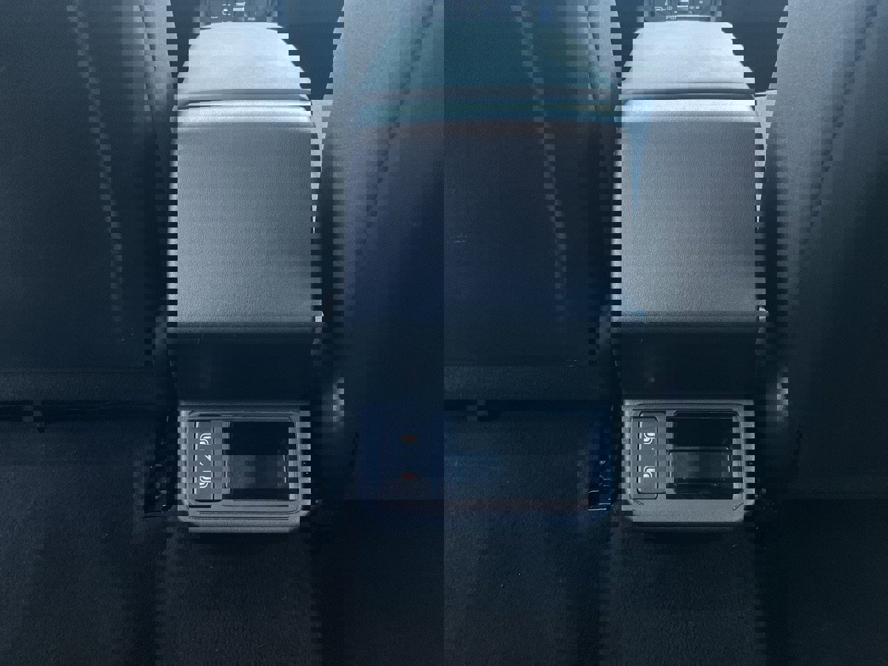 Used 2025 Kia K4 LXS image 18