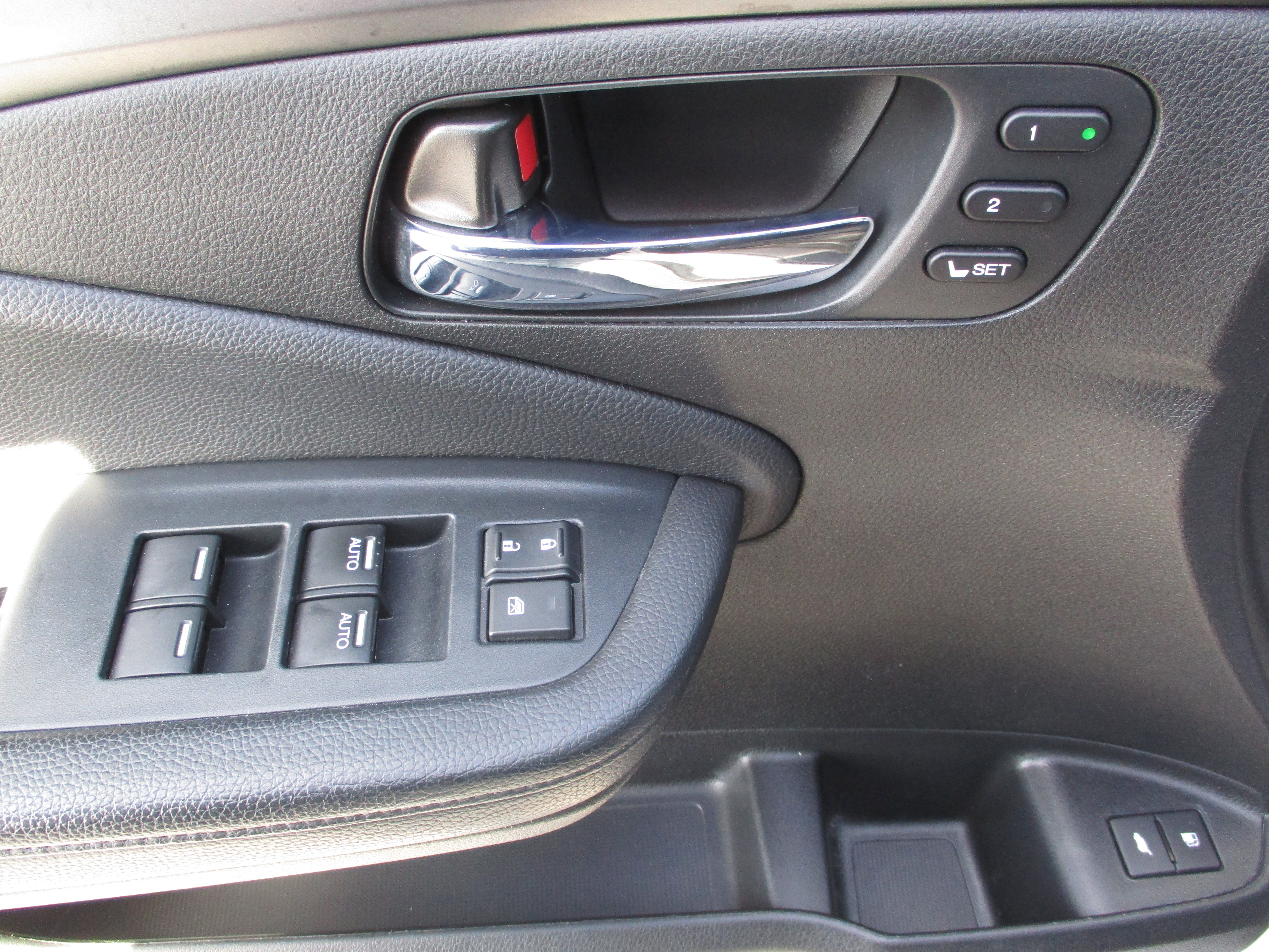 Used 2022 Honda Pilot Special Edition image 16