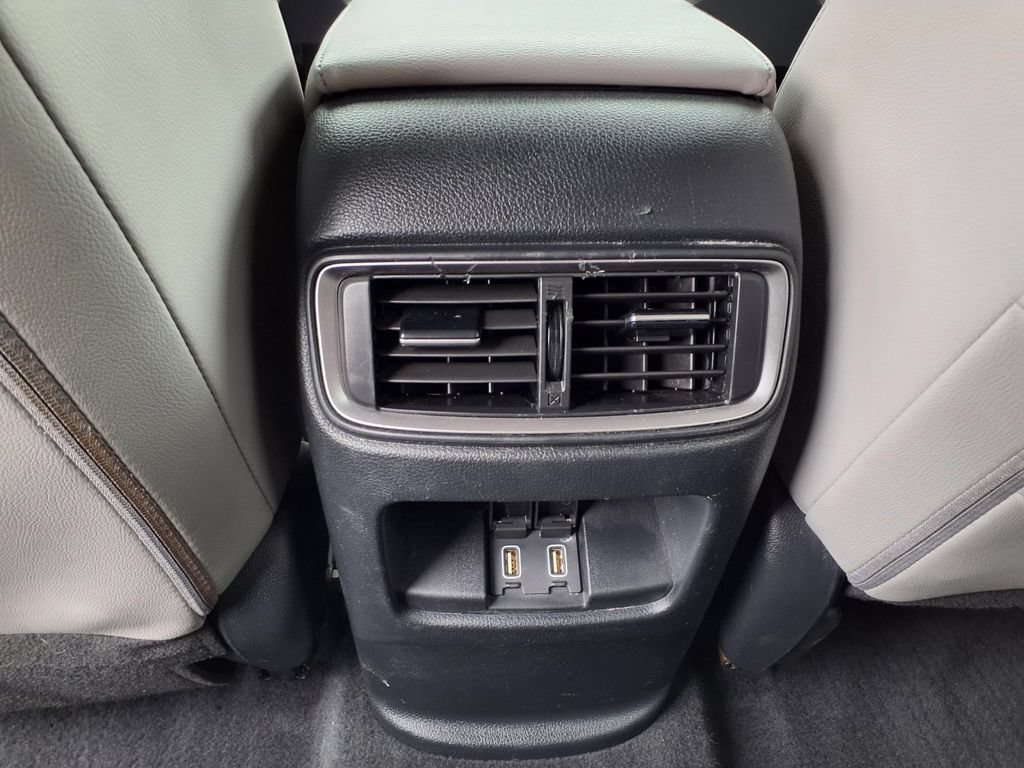 Used 2020 Honda CR-V Touring image 13
