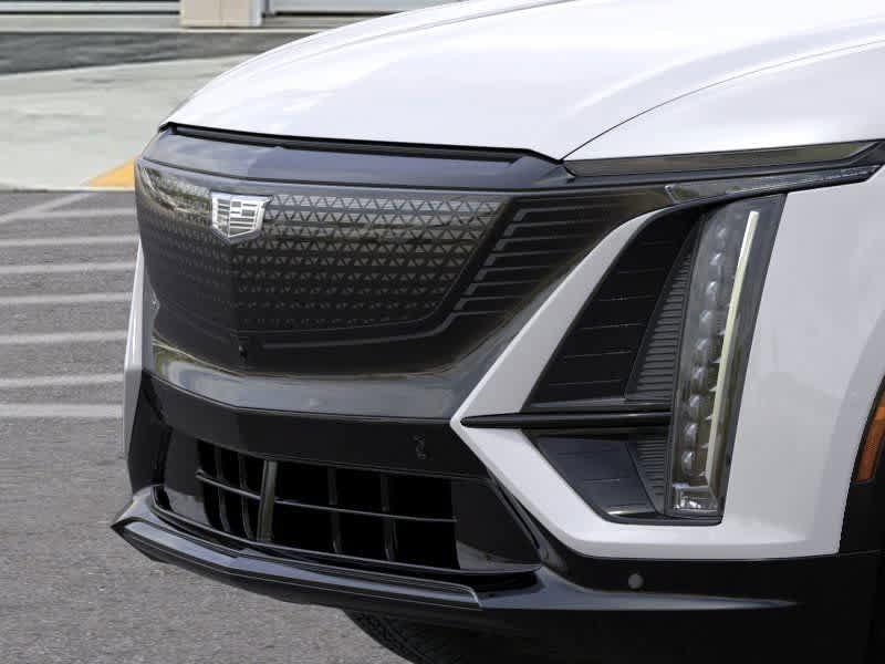 New 2025 Cadillac Lyriq Sport w/ LPO, Floor Liner Package AWD/4WD image 13