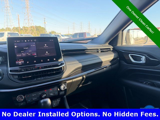 Used 2025 Jeep Compass Latitude w/ Convenience Group AWD/4WD image 7