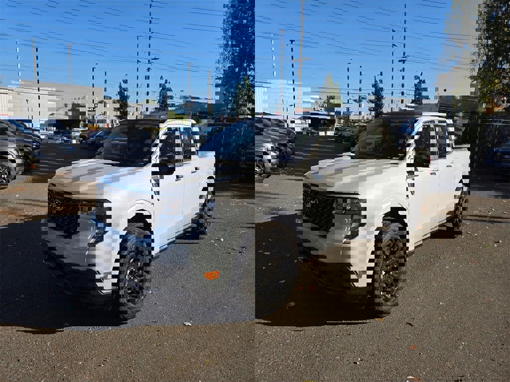 New 2025 Ford Maverick XLT w/ XLT Luxury Package image 1