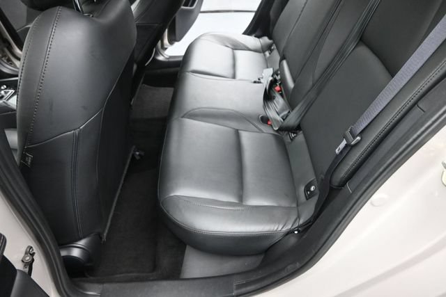 Used 2024 MAZDA MAZDA3 s FWD image 16