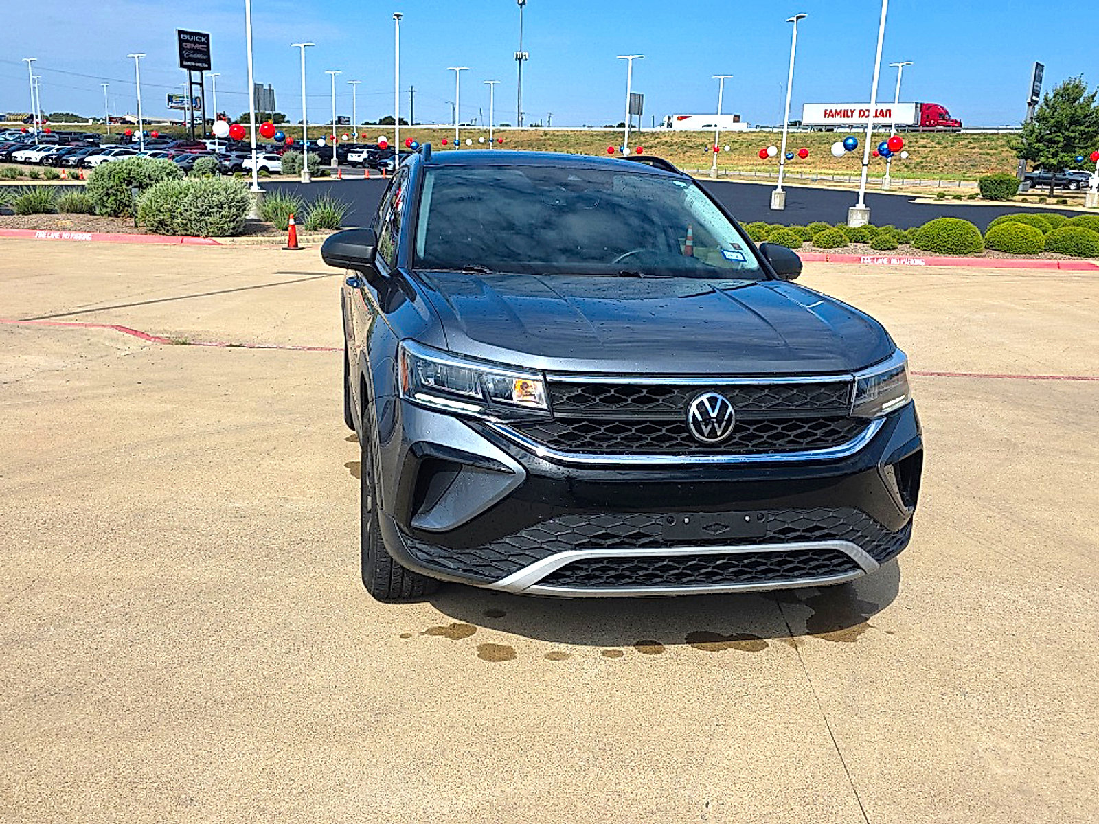 Used 2022 Volkswagen Taos S w/ IQ Drive S Package FWD image 5