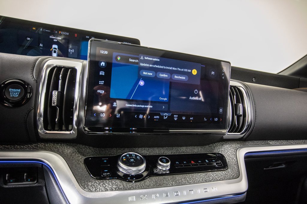 Used 2025 Ford Expedition Tremor image 25