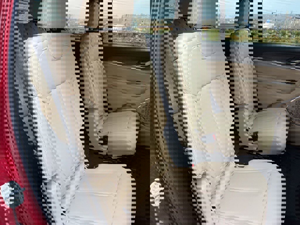 New 2026 Jeep Grand Cherokee L Limited image 25