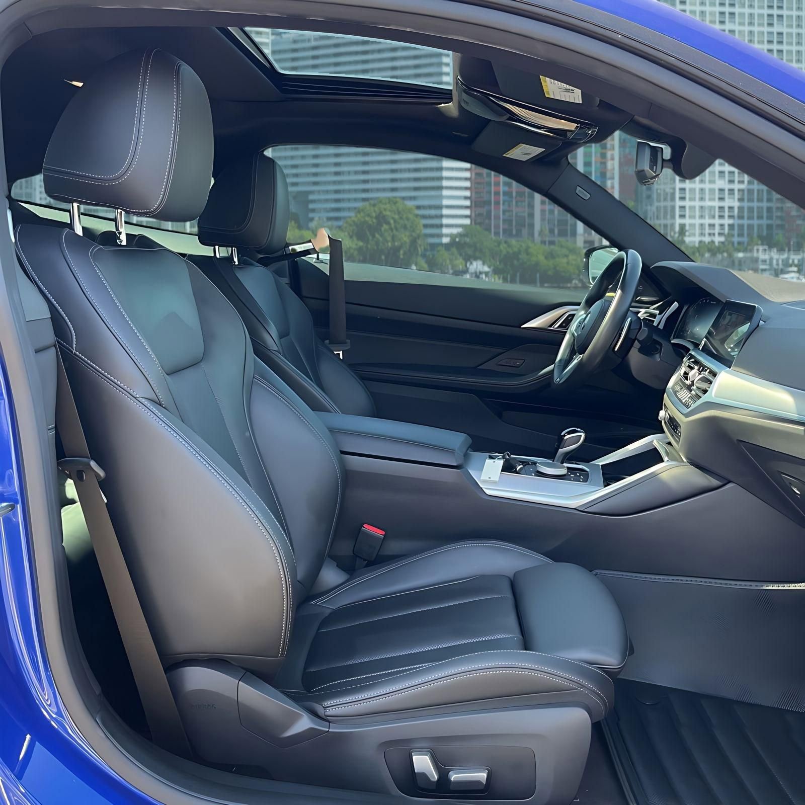 Used 2023 BMW 440i xDrive Coupe w/ Premium Package image 11