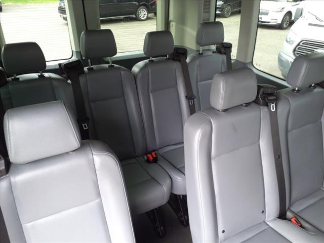 Used 2018 Ford Transit 350 XL image 8