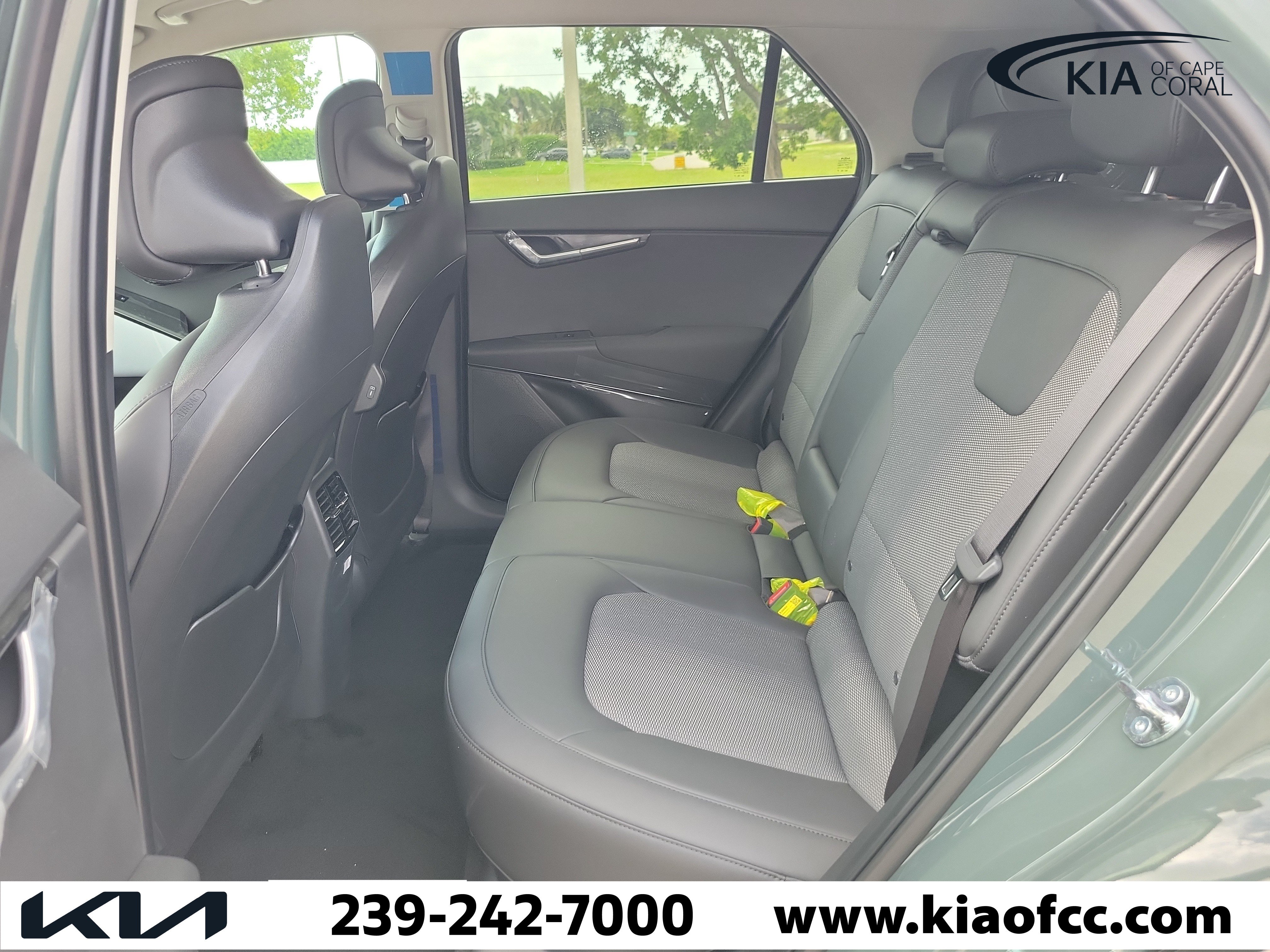 New 2026 Kia Niro Wind FWD image 12