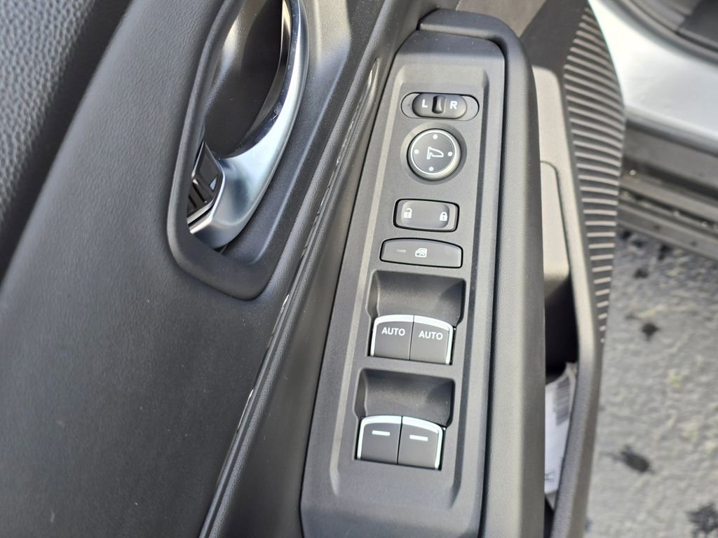 Certified 2025 Honda Accord SE image 14