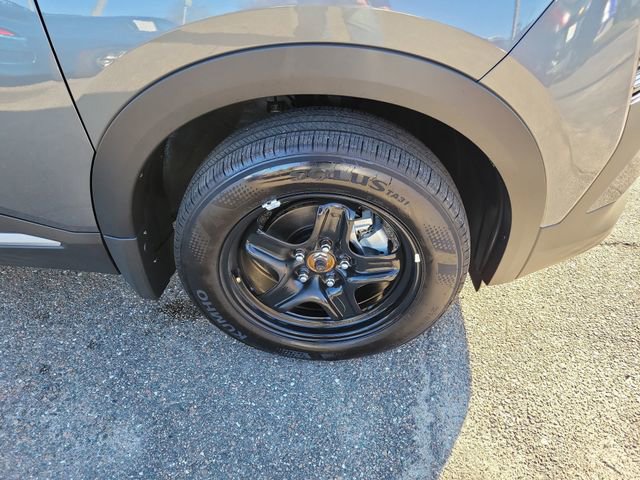 Used 2025 Nissan Kicks SV w/ Charging Package FWD image 6