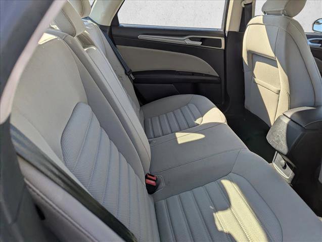 Used 2018 Ford Fusion S image 29