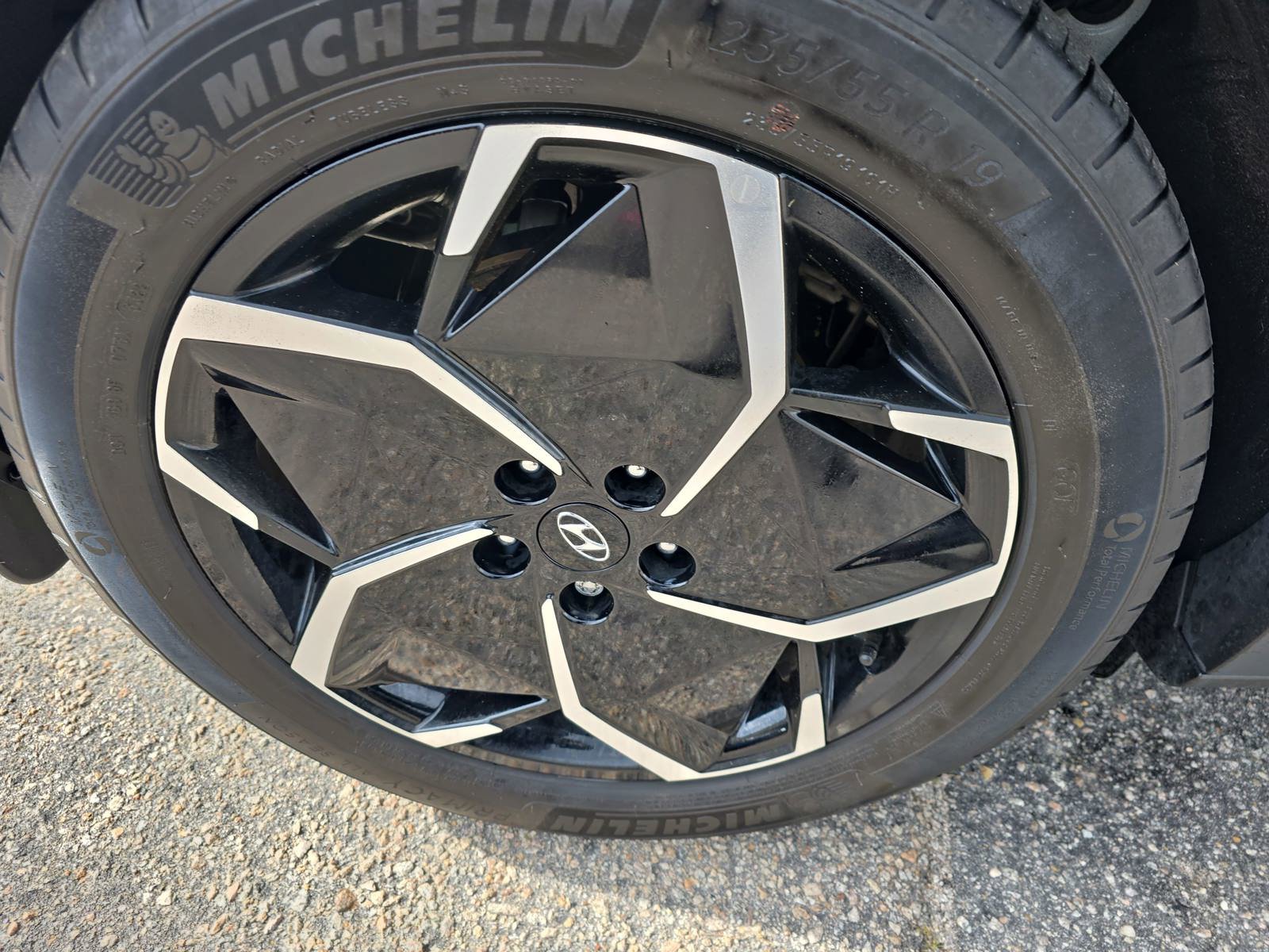 Used 2023 Hyundai Ioniq 5 SEL RWD image 35