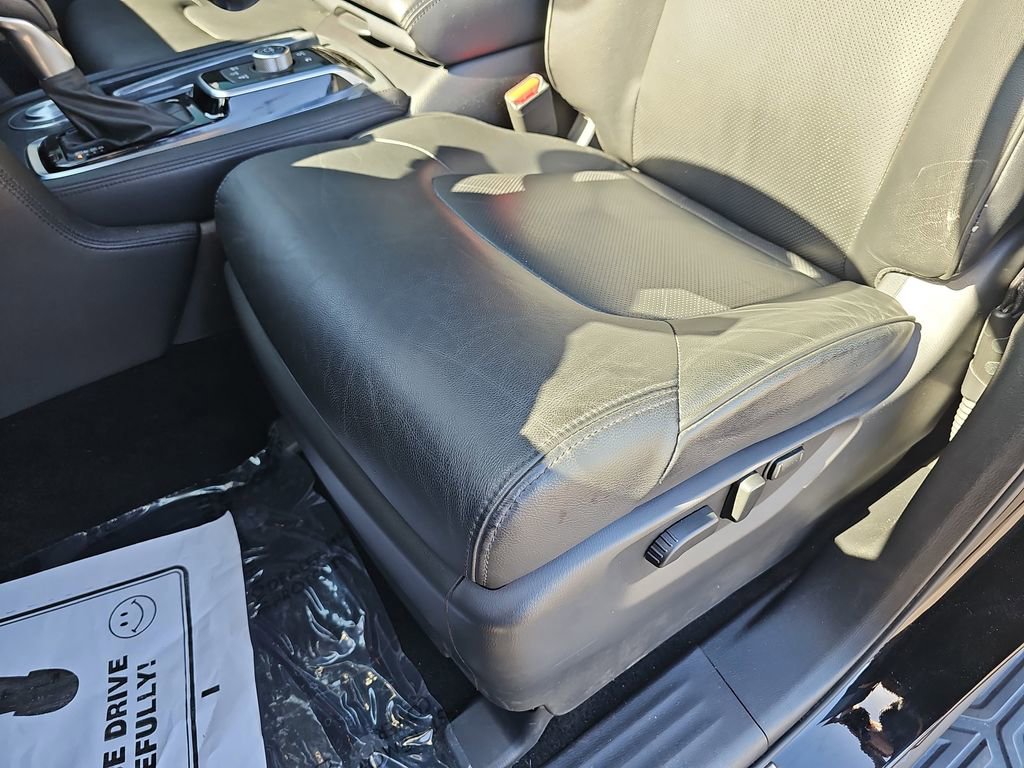 Used 2024 Nissan Armada SL w/ Midnight Edition Package RWD image 35