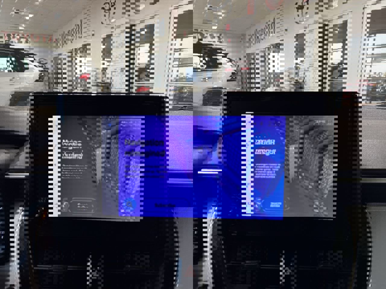 Certified 2024 Toyota Corolla SE image 19