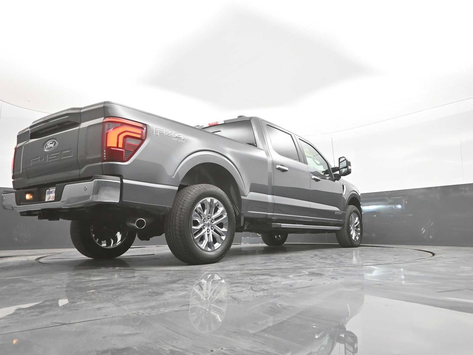 Used 2025 Ford F150 Lariat w/ Equipment Group 502A High AWD/4WD image 45