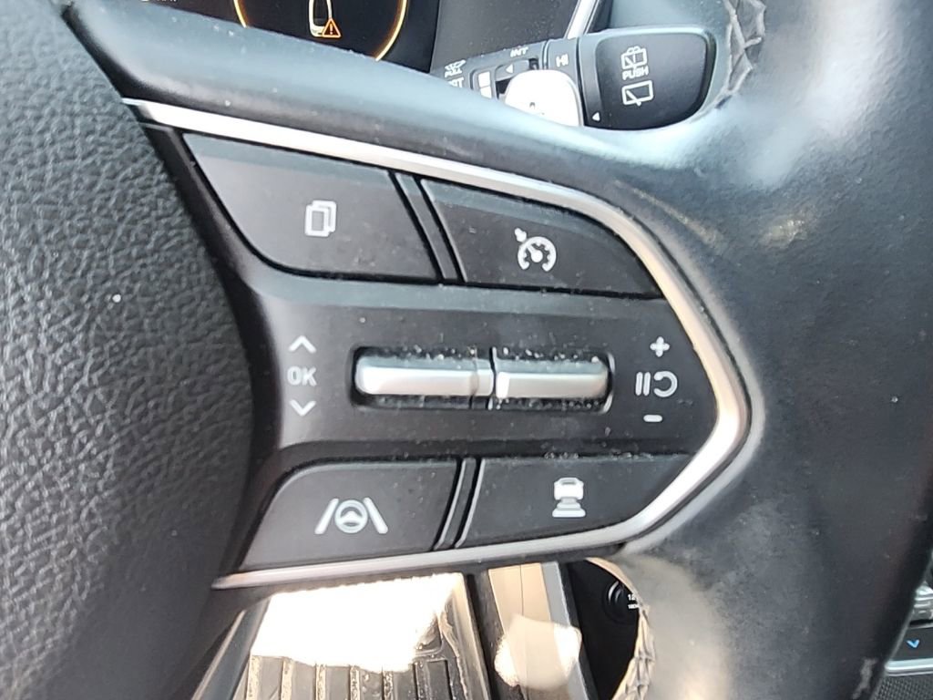 Used 2022 Hyundai Santa Fe SEL w/ Convenience + Premium Package FWD image 16