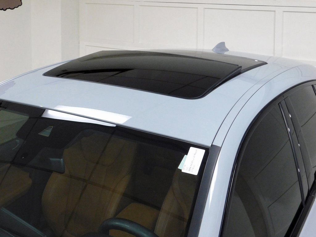 Used 2023 BMW X4 xDrive30i image 19