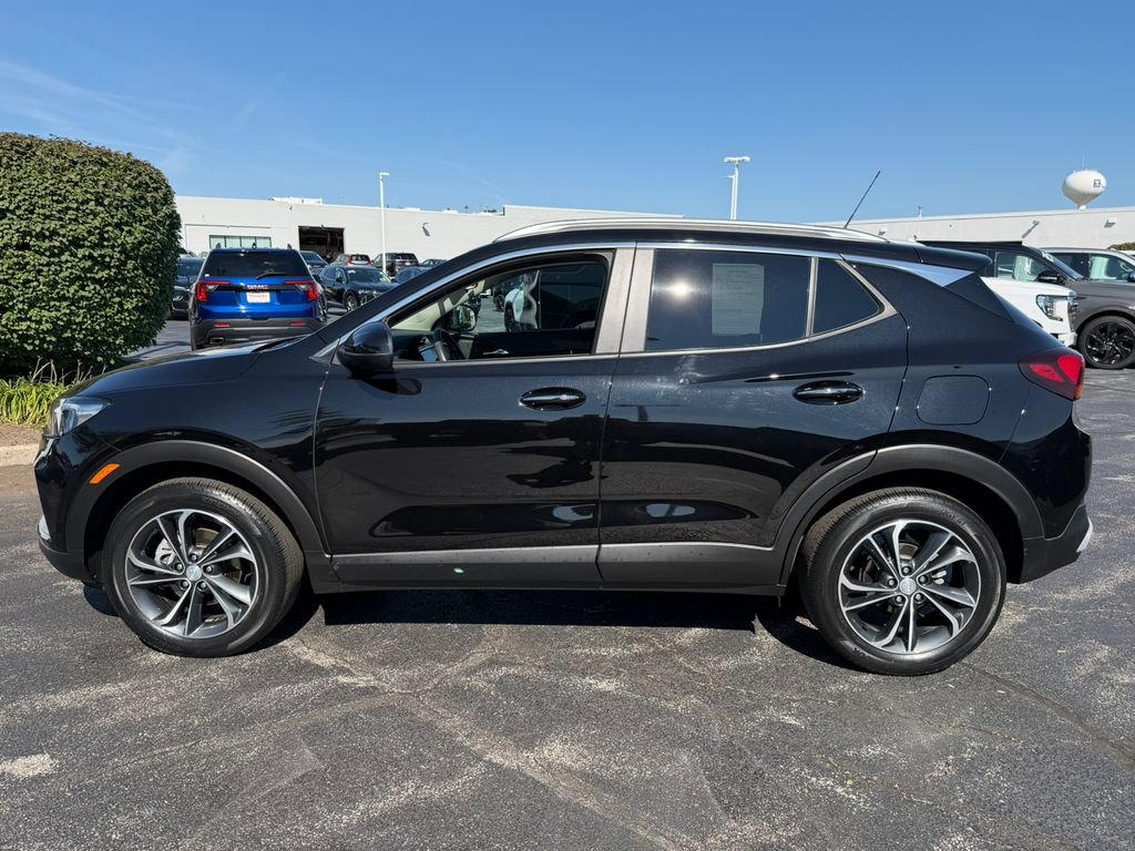 Certified 2023 Buick Encore GX Select FWD image 6