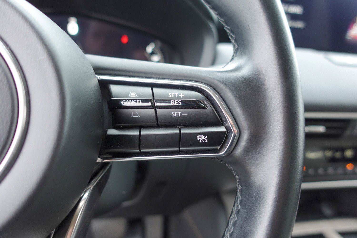 Used 2024 MAZDA CX-90 Plug-In Hybrid w/ Preferred image 15