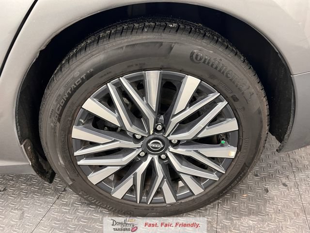 Used 2025 Nissan Altima 2.5 SV FWD image 24